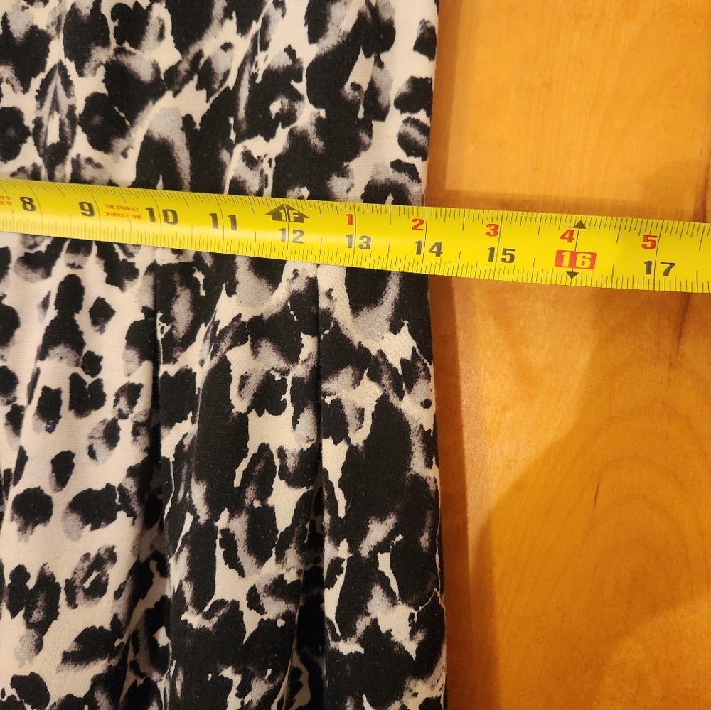 Mossimo Women's Animal Print Dress with Pockets Size M - Picture 6 of 8